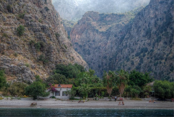 Butterfly valley