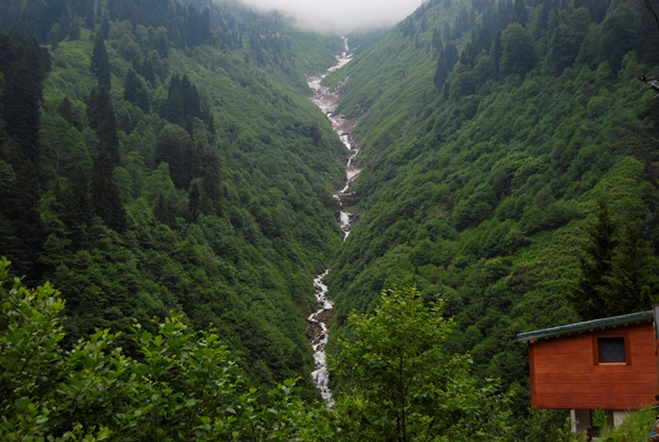 Gelin tulu waterfall